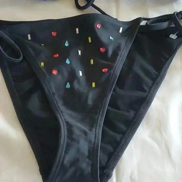 Triangle bikini - Picture 7 of 8